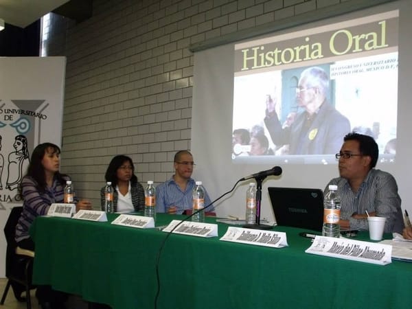 Fotografía 19 de 25 del encuentro II Congreso Universitario de Historia Oral — Universidad Autónoma de la Ciudad de México, 2013.